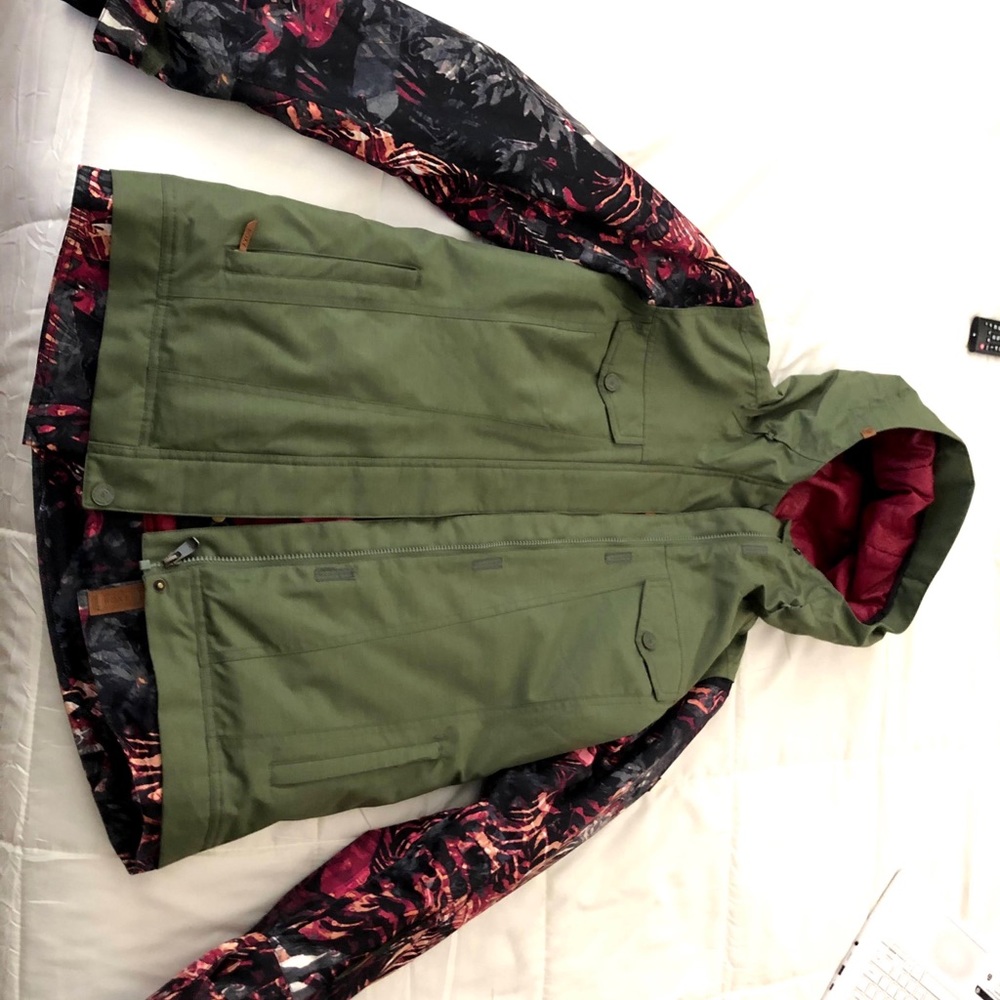 Women’s ROXY snowboard jacket